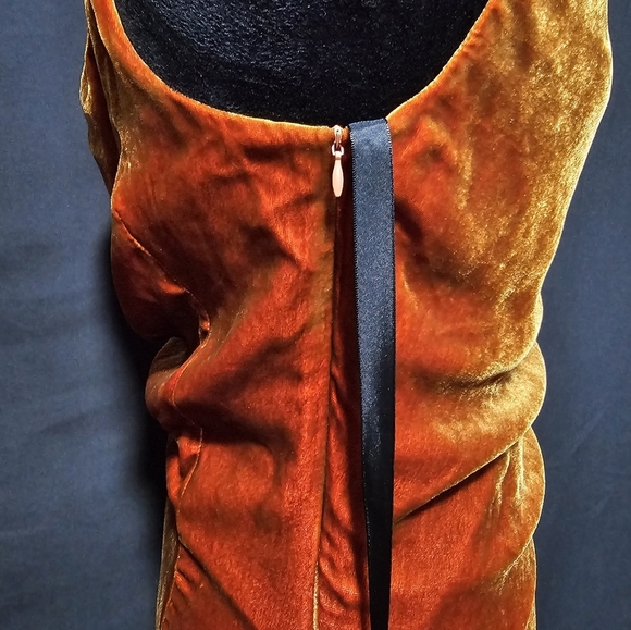 NWT! JNSQ Seville Dress in Amber Red Orange Velvet Size 4 & 10 Available. - Picture 8 of 12